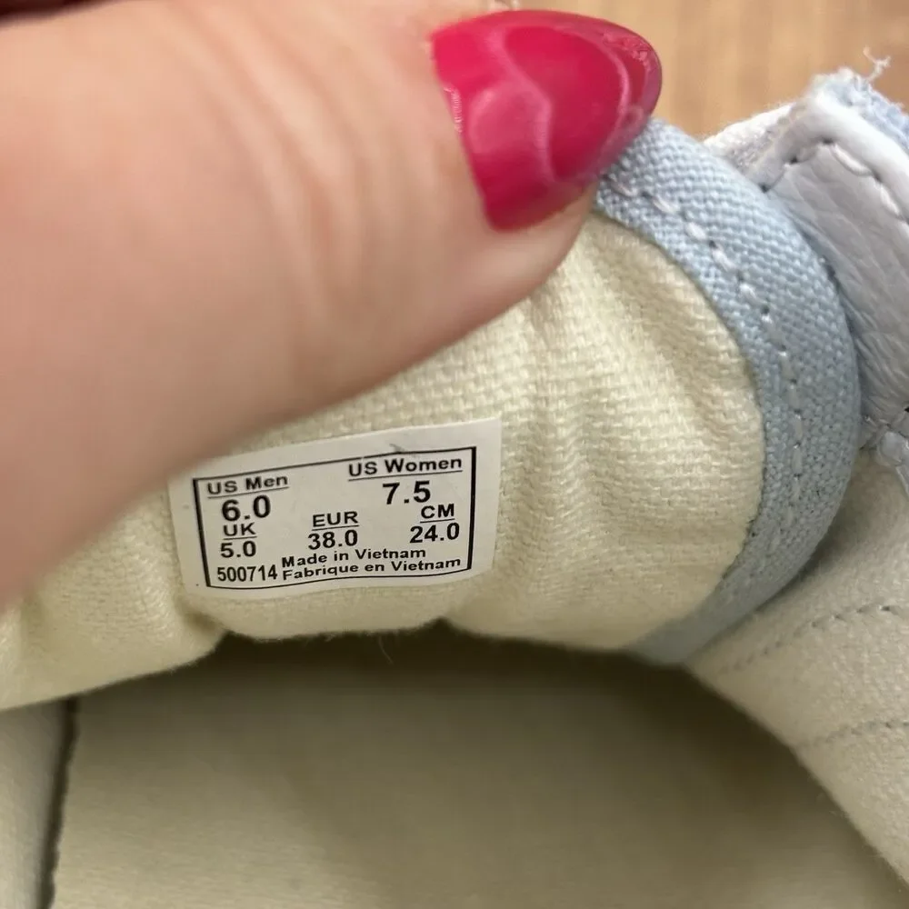 Vans Old Skool Shoes Womens 7.5 Light Blue Canvas Suede Lace Up Sneakers New - Picture 8 of 8
